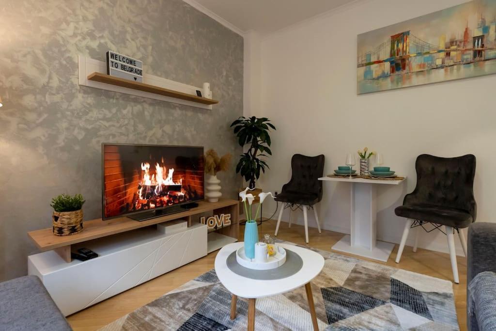 Train 23 Apartment Beograd Ngoại thất bức ảnh